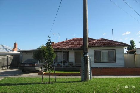 40 Suffolk Rd, Sunshine North, VIC 3020