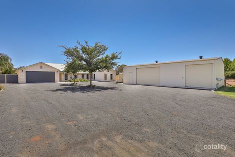 Property photo of 18 The Cobb And Co Way Gol Gol NSW 2738