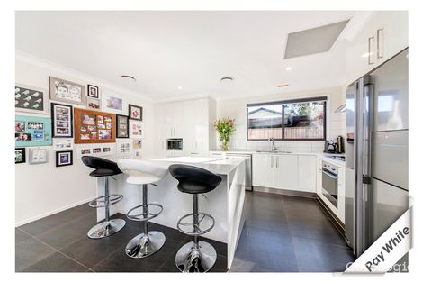 Property photo of 40 Smalley Circuit Giralang ACT 2617