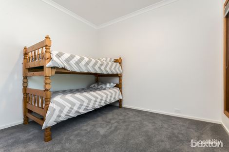 Property photo of 18C Roslyn Road Belmont VIC 3216