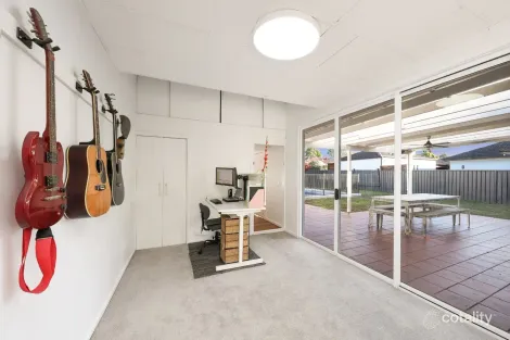 Property photo of 3 Blackbutt Avenue Lugarno NSW 2210