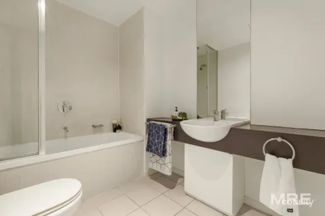 Property photo of 17/10 Clifton Street Prahran VIC 3181