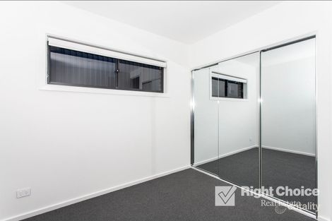 Property photo of 33 Butterfactory Drive Calderwood NSW 2527