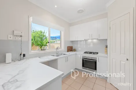 Property photo of 32 Calotis Street Red Cliffs VIC 3496