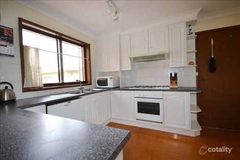Property photo of 34 Cavalier Parade Bomaderry NSW 2541