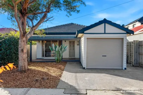 2 Croker St, Newport, VIC 3015