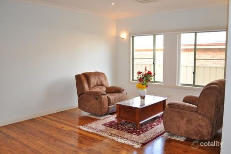 Property photo of 14 Dunvarleigh Crescent Griffith NSW 2680