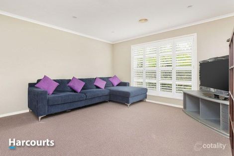 Property photo of 4 Michigan Grange Pakenham VIC 3810
