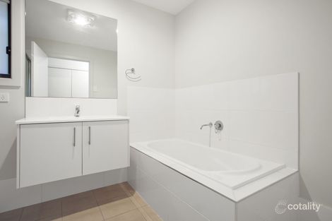 Property photo of 26 Ingleton Circuit Wilton NSW 2571