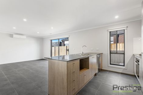 Property photo of 8 Library Road Mambourin VIC 3024
