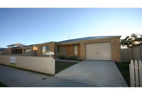 2a Yarrowee St, Sebastopol, VIC 3356