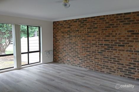 Property photo of 2/6 Penrose Drive Bomaderry NSW 2541