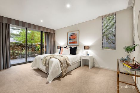 Property photo of 1/53 Chaucer Crescent Canterbury VIC 3126