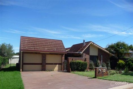 12 Coolawin Ct, Wilsonton Heights, QLD 4350