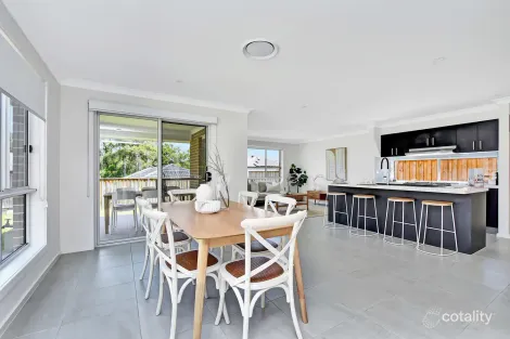 Property photo of 13 Kurrabung Drive Fletcher NSW 2287