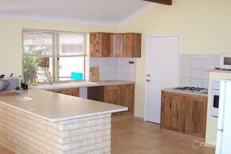 Property photo of 40 Talus Drive Mount Richon WA 6112