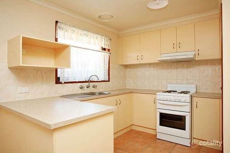 Property photo of 15 Saxonwood Drive Narre Warren VIC 3805