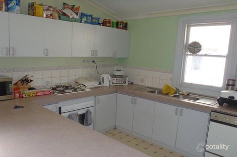 Property photo of 14 Railway Avenue Harrismith WA 6361