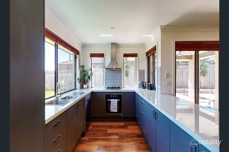 Property photo of 19 Christian Rise Traralgon VIC 3844
