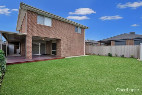 Property photo of 38 Goldsworthy Drive Fraser Rise VIC 3336