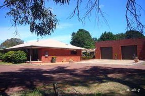 26 Gregory St, Beaufort, VIC 3373