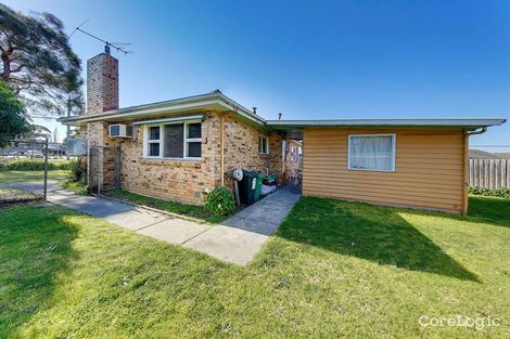 Property photo of 27 Craigieburn Road Craigieburn VIC 3064