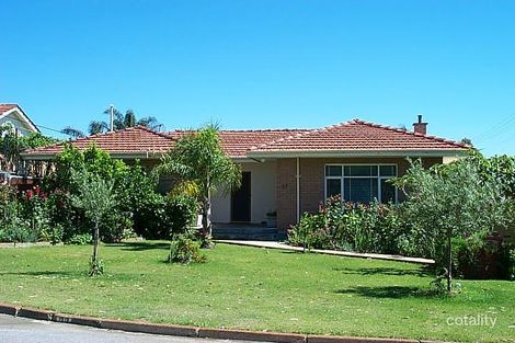 33 Lincoln Rd, Morley, WA 6062