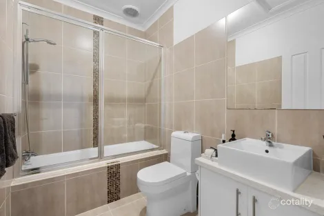 Property photo of 1/1152 Main Road Eltham VIC 3095