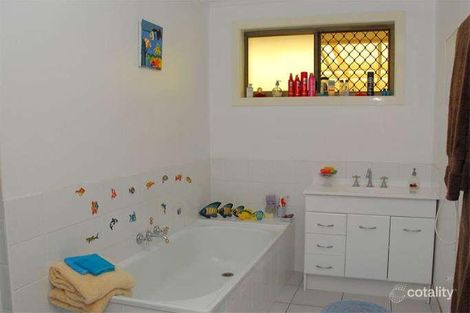 Property photo of 21 Greenway Drive Pialba QLD 4655