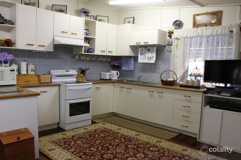 Property photo of 12815 New England Highway Hodgson Vale QLD 4352