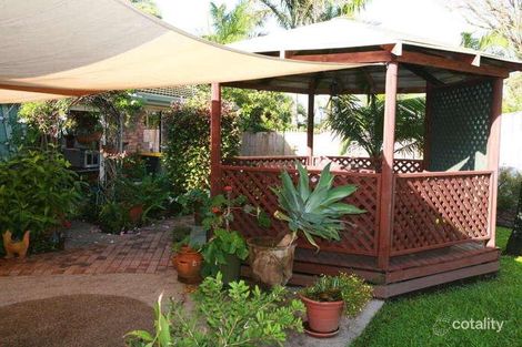 Property photo of 9 Grosvenor Place West Mackay QLD 4740