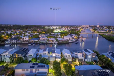 Property photo of 75 Cova Boulevard Hope Island QLD 4212