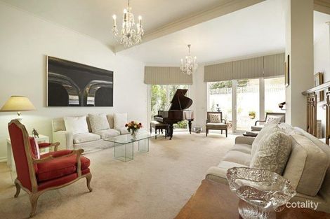 Property photo of 1/9 Woorigoleen Road Toorak VIC 3142