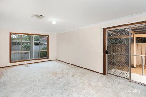 Property photo of 2/12 Bourkelands Drive Bourkelands NSW 2650