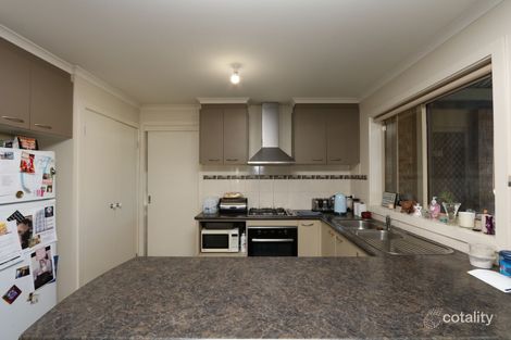 Property photo of 2 Short Street Carisbrook VIC 3464