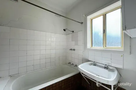 Property photo of 26 Knowles Road Elizabeth Vale SA 5112