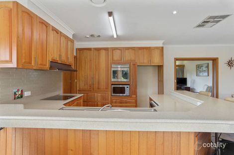 Property photo of 34 Horseshoe Bend Road Keilor VIC 3036