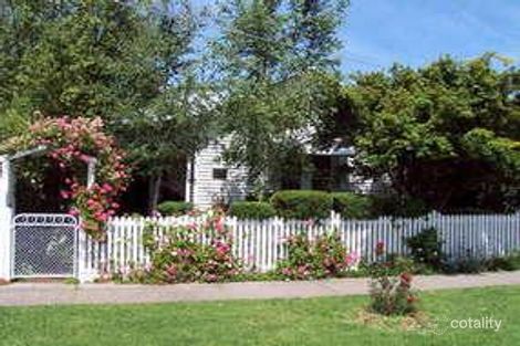 49 Queen St, Maffra, VIC 3860