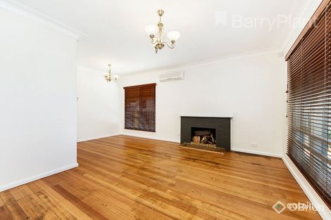 Property photo of 1/4 Salmond Street Deer Park VIC 3023