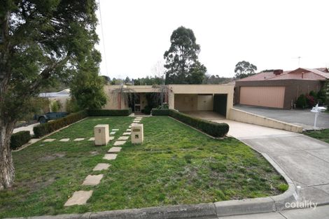 9 Lilian Pde, Ringwood, VIC 3134