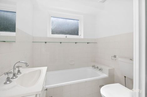 Property photo of 1/40 Lauderdale Avenue Fairlight NSW 2094