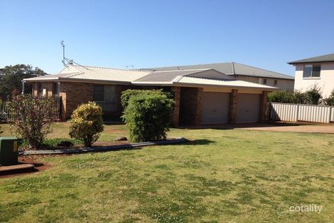 14 Cecilia St, Kearneys Spring, QLD 4350