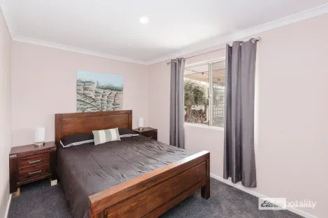 Property photo of 6 Salvado Road Orana WA 6330