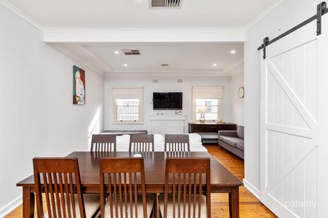 Property photo of 10 Sullivan Avenue Wagga Wagga NSW 2650