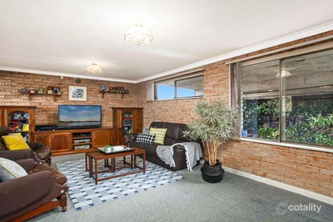 76 Iola Ave, Farmborough Heights, NSW 2526