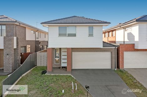Property photo of 33 Chi Avenue Keysborough VIC 3173