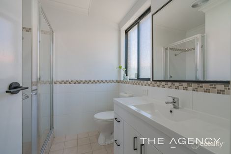 Property photo of 75 Brenchley Drive Atwell WA 6164