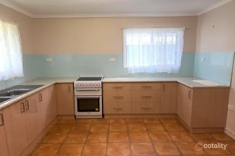 383 Pacific Haven Dr, Pacific Haven, QLD 4659