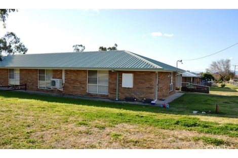 Property photo of 1/19 Davis Avenue Gunnedah NSW 2380
