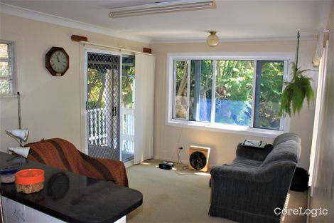 Property photo of 49 Middle Point Road Bolton Point NSW 2283